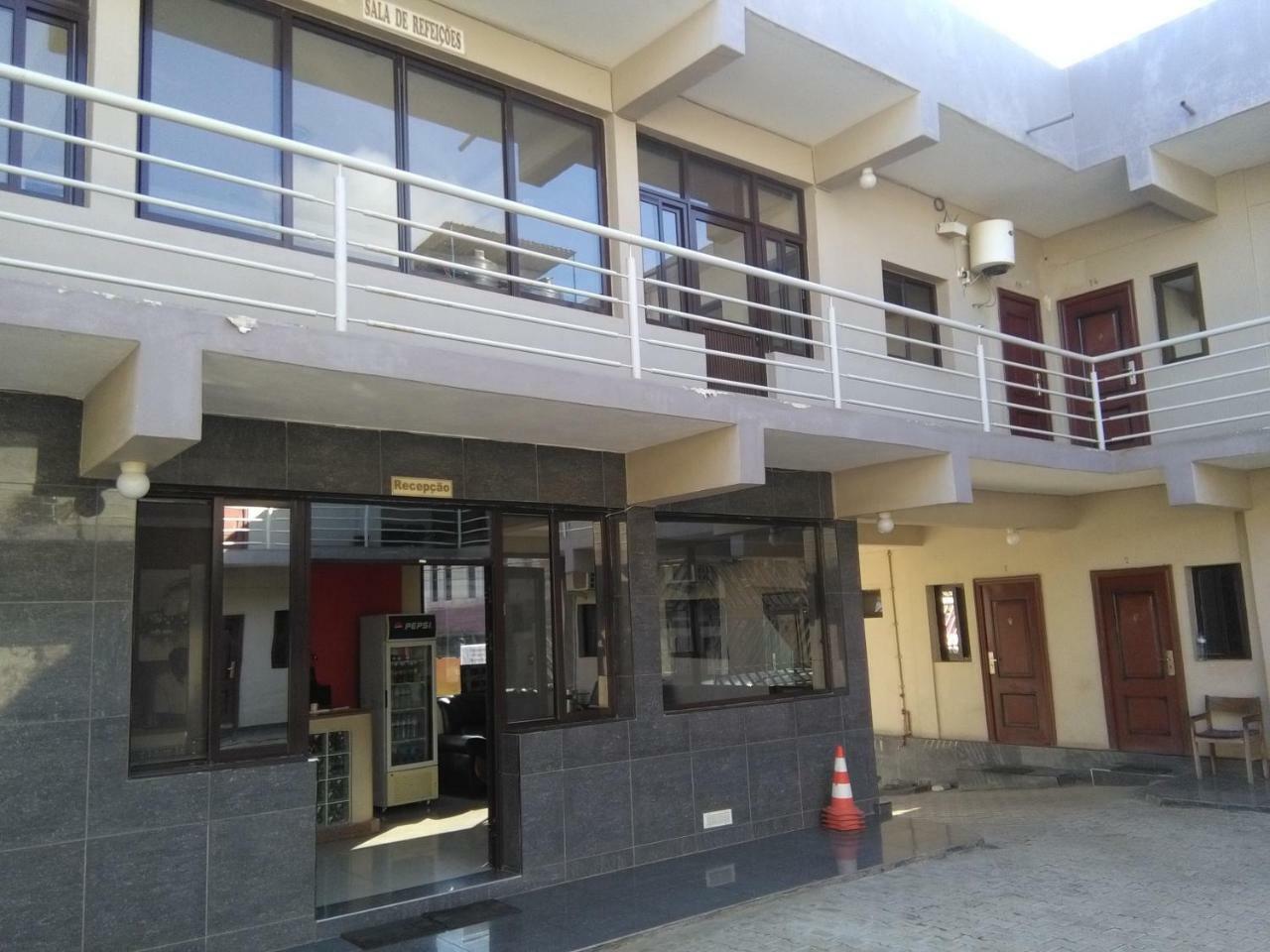Le Victoria Otel Tete Dış mekan fotoğraf