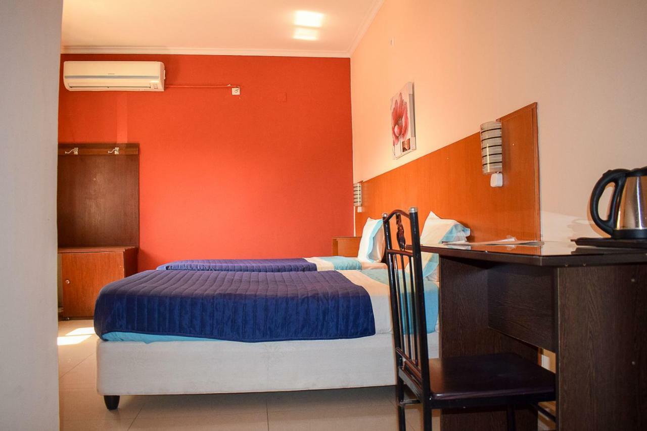 Le Victoria Otel Tete Dış mekan fotoğraf